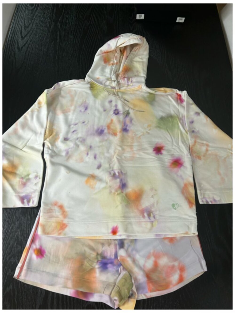 Sweatshirt and silk short set
